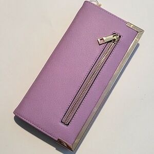Alyssa Lavender Accordian Wristlist Wallet Clutch Removable Strap New